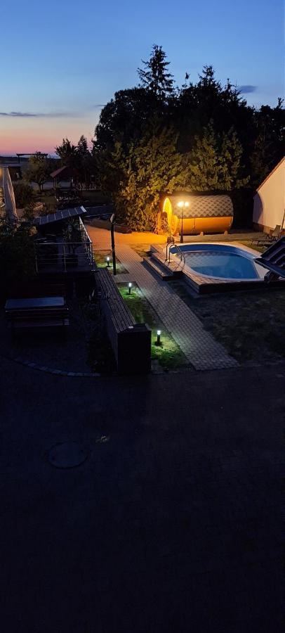 B&B Talstation Horselberg-Hainich Екстер'єр фото